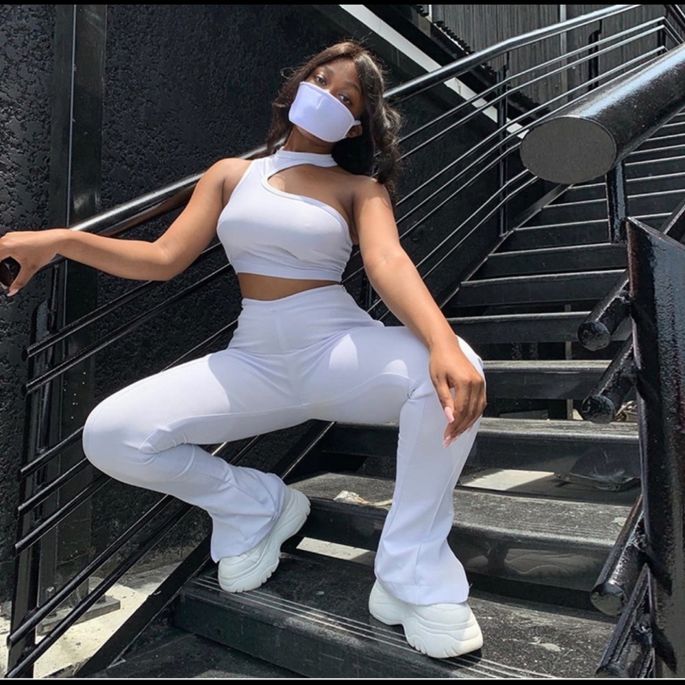 White Women's Irregular Shoulder Two Piece